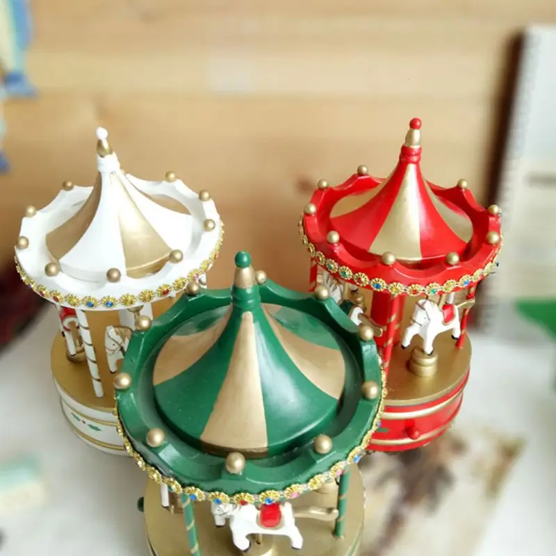 

Exquisite Wooden Classic Musical Carousel Music Box Cute Christmas Decorations Festive Desktop Ornaments Boutique Xmas 28GF