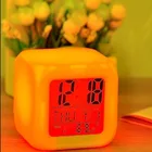 1 шт 7 цветов светодиодный меняющийся цифровой светящиеся часы-будильник ночной Светильник для Спальня ребенка Лидер продаж цифровой будильник электронные устройства