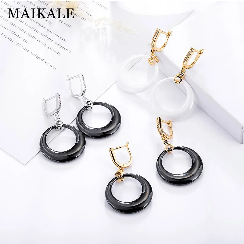 Женские керамические серьги MAIKALE корейские черного и белого цвета с золотым