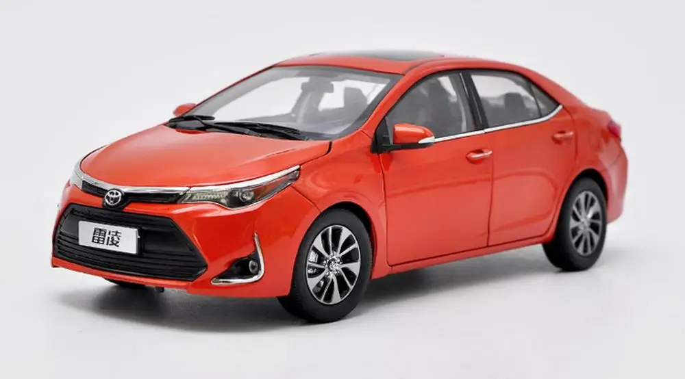 Коллекция игрушечных моделей автомобилей Toyota Levin Corolla 1/18 оранжевого цвета