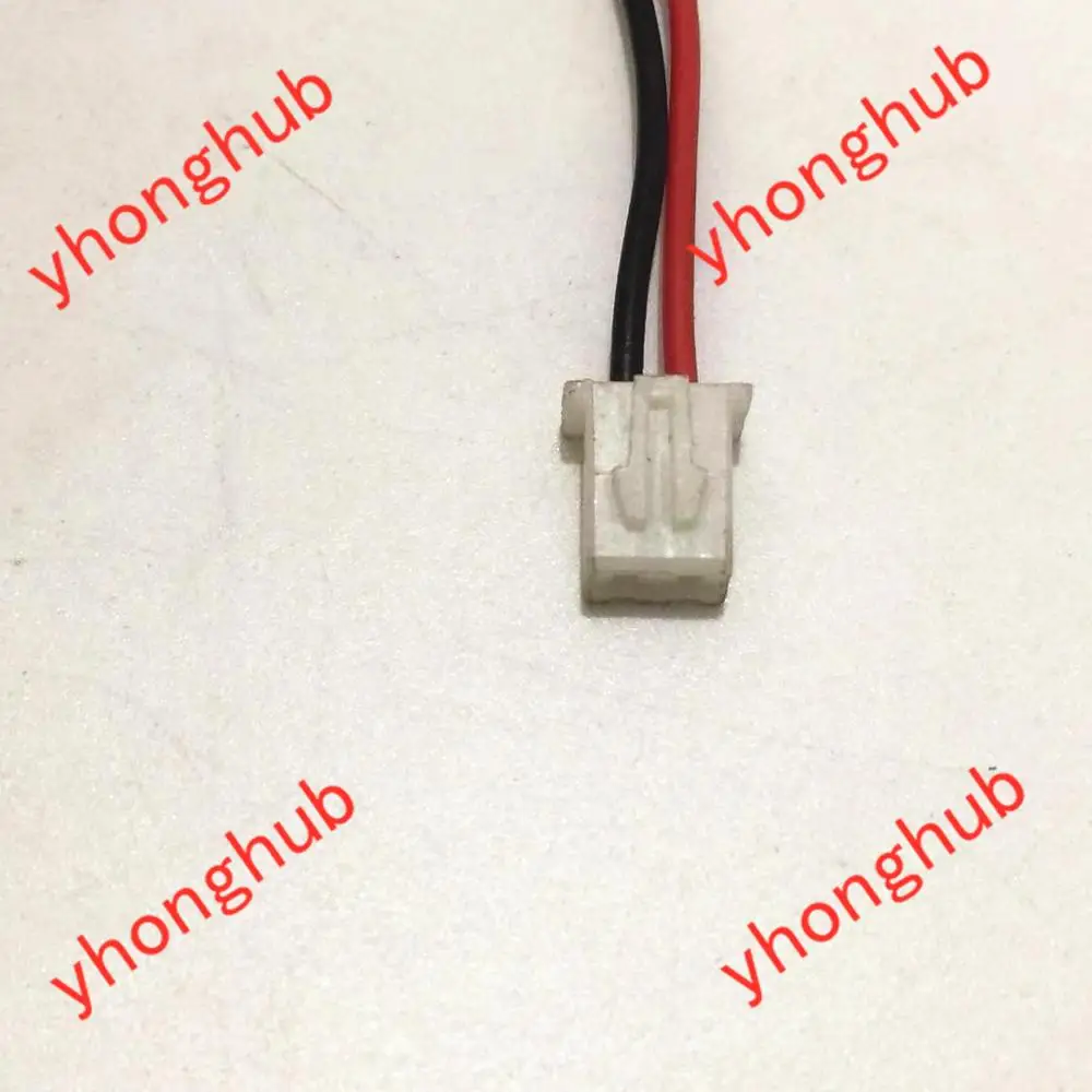 Yate Loon D90BL-12 DC 12V 0.14A Размеры: 90x90x25 мм 2-провод Сервер вентилятор охлаждения |