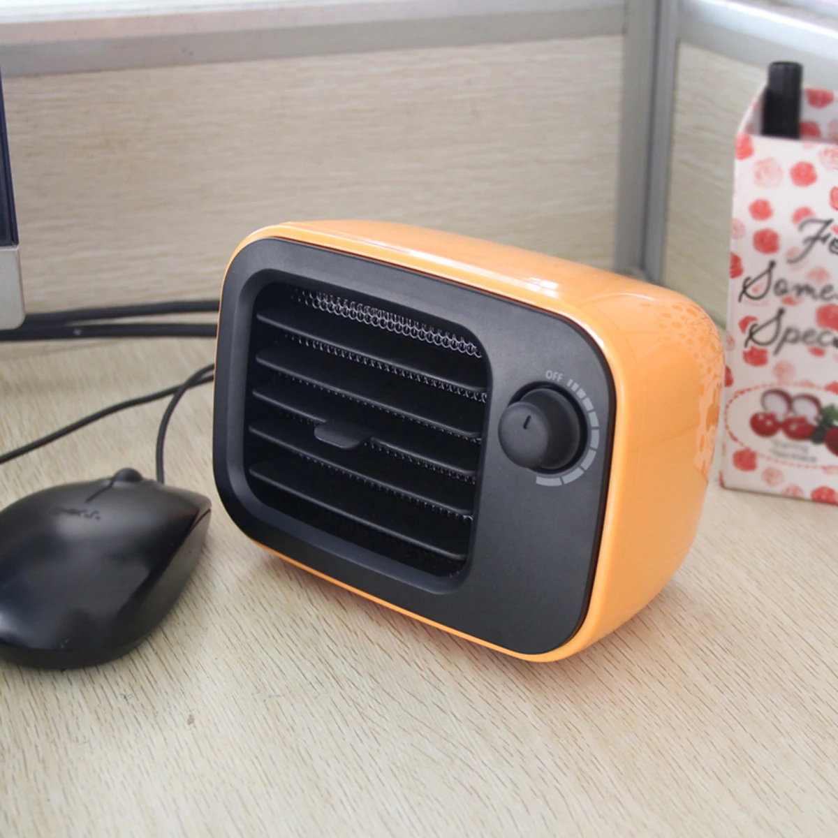 

Portable Mini Plug-in Fan Heater 500W PTC Electric Space Warmer for Home Office Orange/US PlugFan Heater