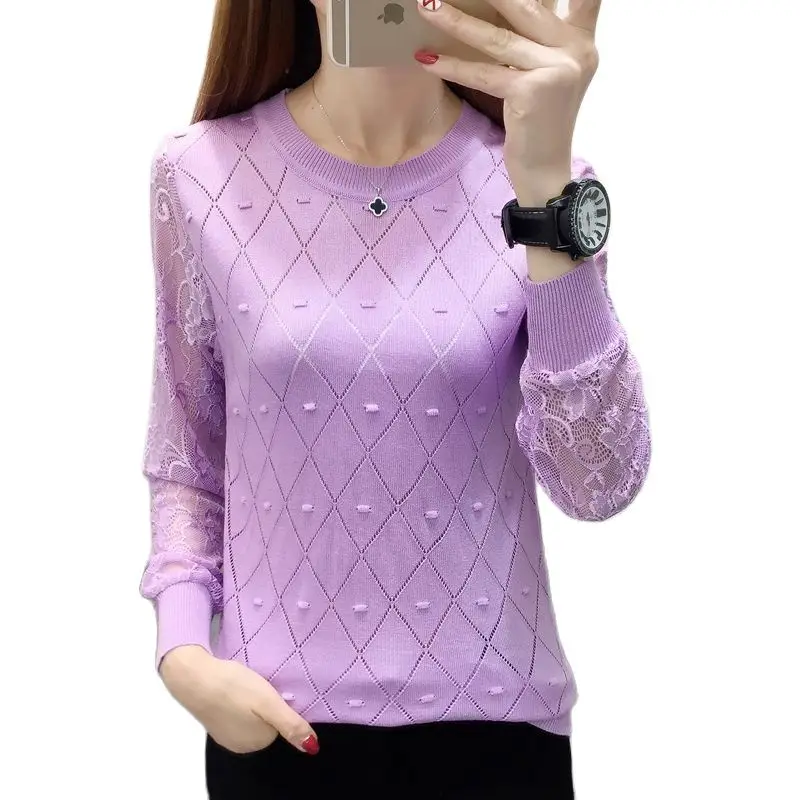 

Loose long sleeve knitted sweater Pullover Sweater with round collar and lace bottoms