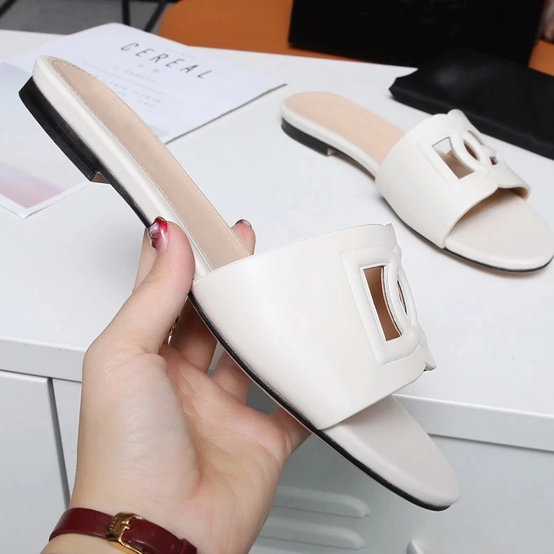 

Logo Slippers Woman Genuine Leather Summer Outdoor Beach Flat Sandals 2021 Spring Summer New Luxury Brand Designer Flip Flops