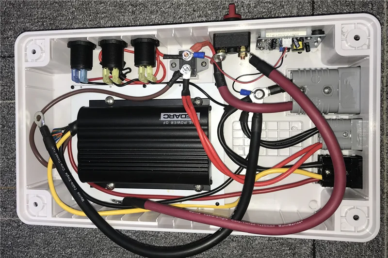 

12V 00A DC to DC Battery Charger MPPT Dual Battery