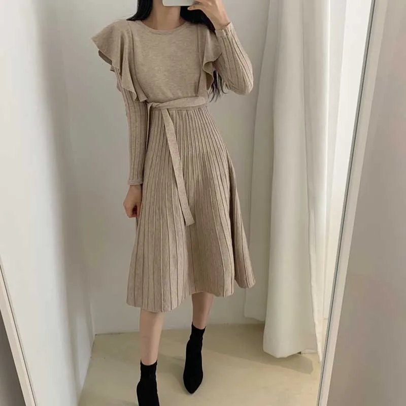 

One-Piece Knitted Sweater Dress Korean Women Ruffled Waist Dresses 2020 Autumn Winter Women'S Sweater Knitt Dress Midi dresses