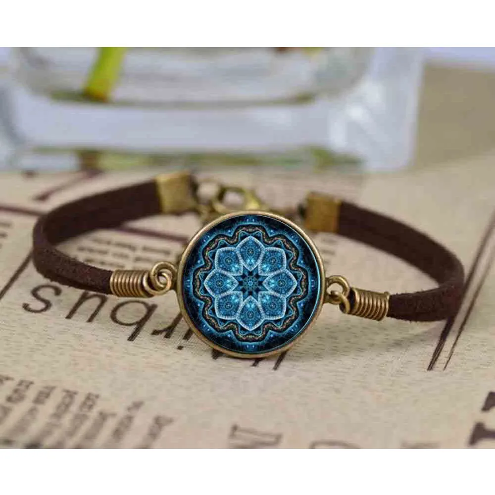 

Vintage Mandala Amulet bracelet Henna Glass Dome bracelet For Women Jewelry Zen Buddhism Symbol bracelet