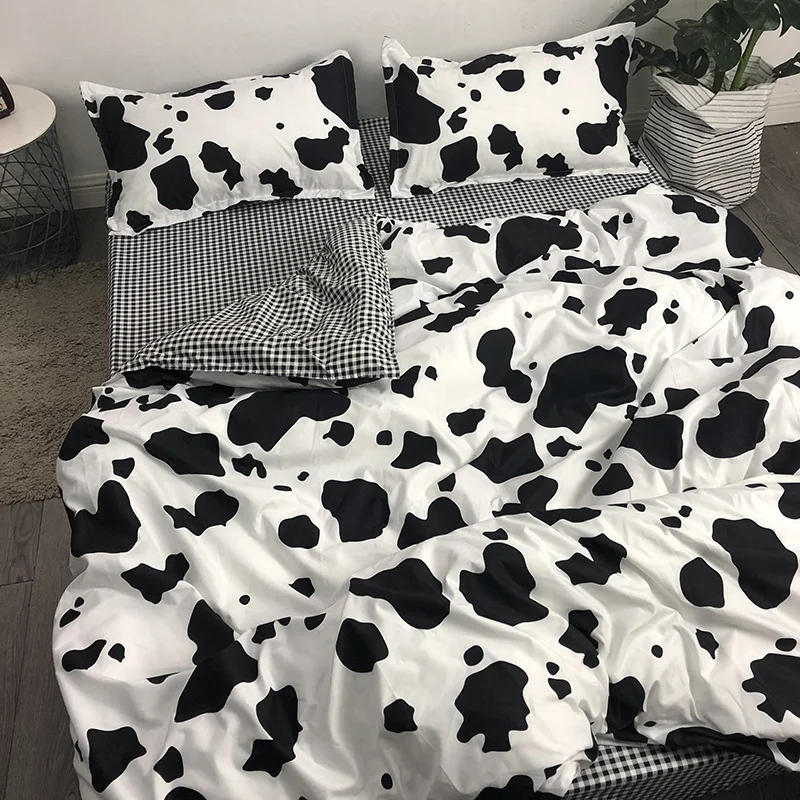 

Scandinavian style simple polka dot quilt cover four-piece single top supplies college dormitory three-piece plaid bed linen
