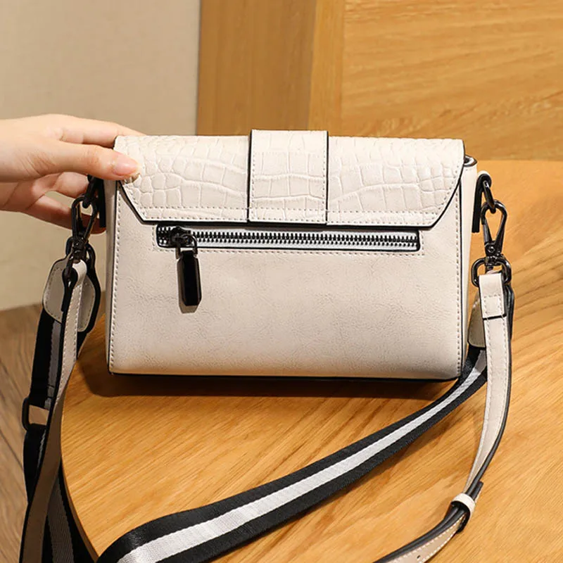 

New Genuine Leather Women BagGenuine leather handbags fashion net red one-shoulder messenger bag female wild small square bag