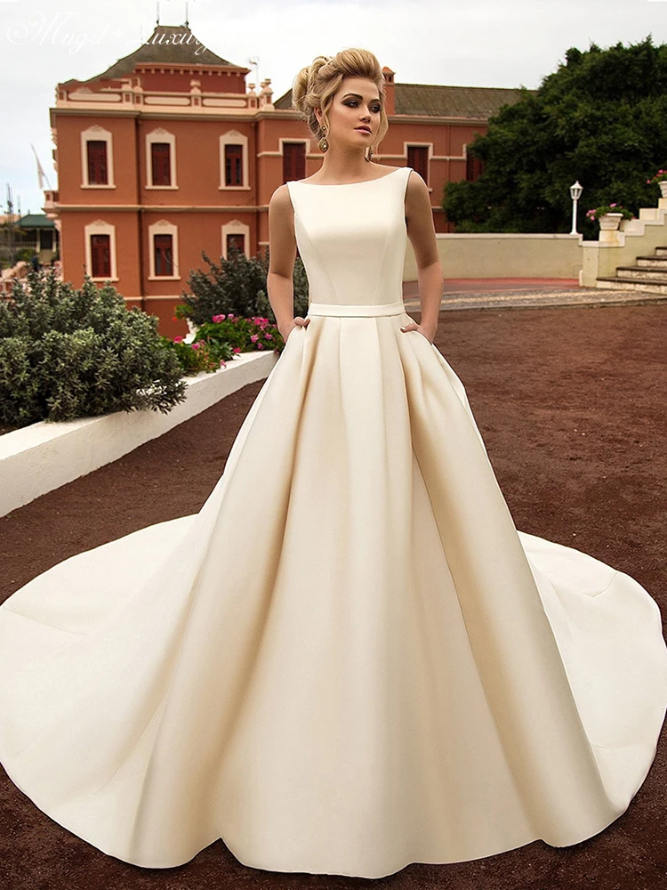 

vestidos de novia Luxury Matte Soft Satin Wedding Dresses Sleeveless Tailing Button Decoration Bridal Gowns Backless Bow