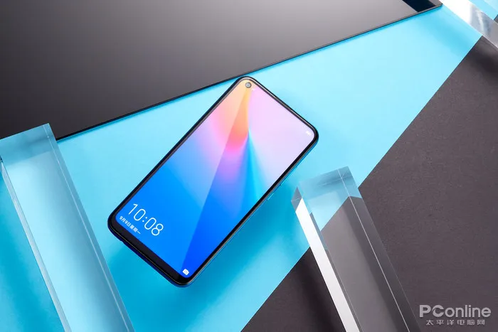 Стоковые Honor Play 3 сотовые телефоны Kirin 710F Восьмиядерный 6,3" ips 1560X720 6 ГБ ОЗУ 64 Гб ПЗУ 9,0 МП GPU TURBO Android смартфон