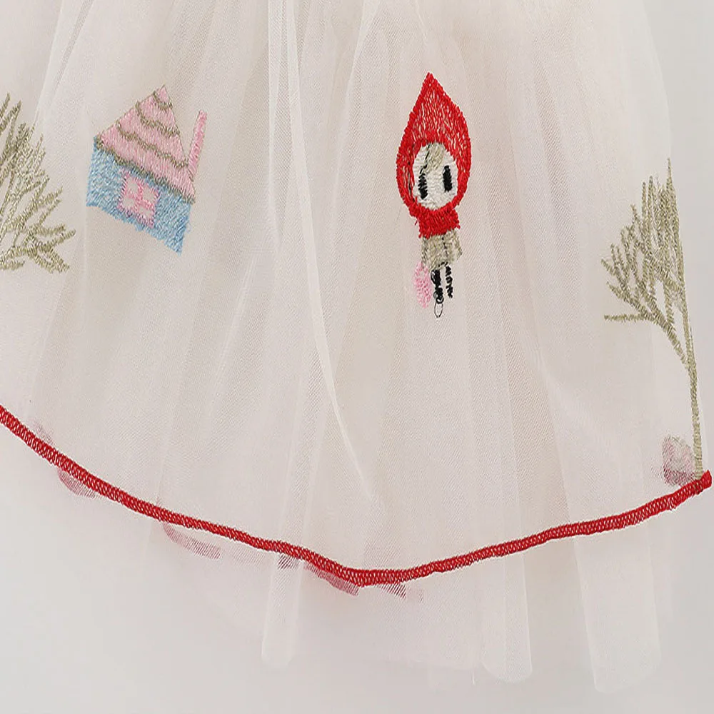 

New Summer Bbaby Dress Pure Cotton Casual Sleeveless White Cute Embroidery Girl Princess Dress 1-4 Year Old