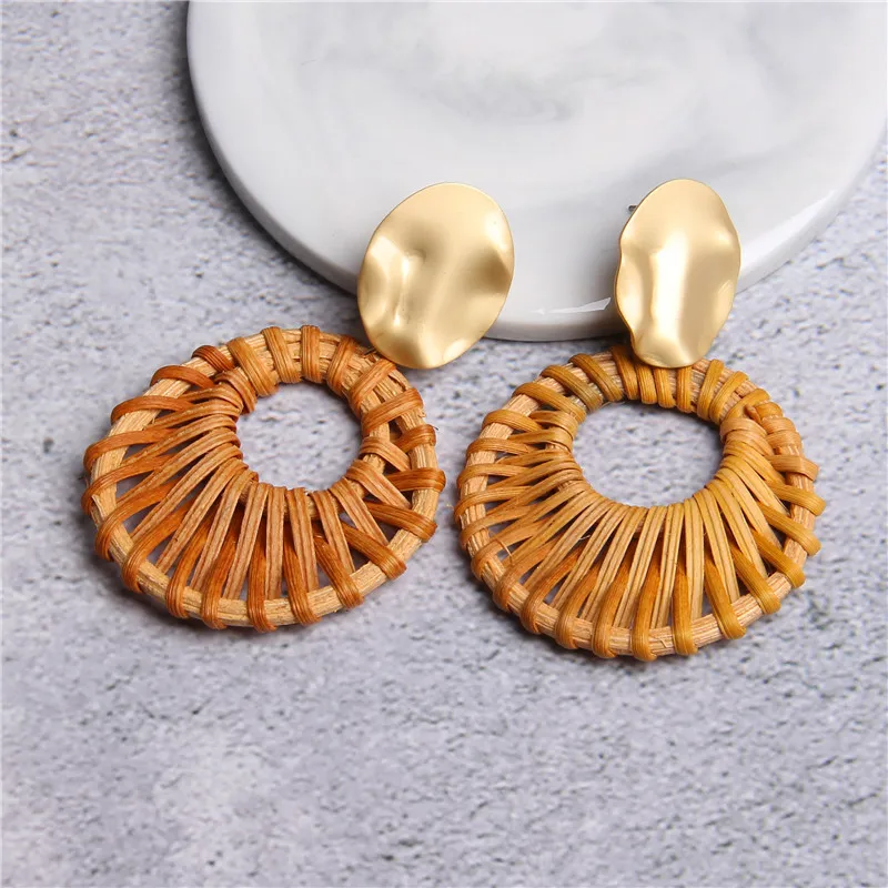 Серьги люстры из ротанга геометрической формы в стиле бохо для женщин и девочек