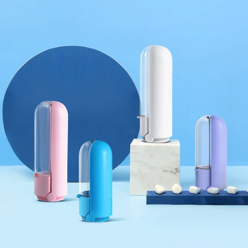 

420ml 14oz Dog Water Bottle Cat Outdoor Foldable Drink Feeder Portable Pet Travel Drinking Bottles Cats Dogs Water Dispenser