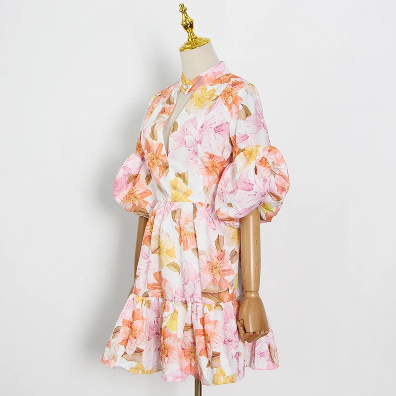 

Платье-мини женское с принтом, V-образным вырезом и коротким рукавом-фонариком