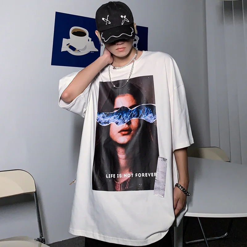 

T-shirt Men Harajuku Girl Spray Illustration Men's Tee Shirts Summer Retro All-match High Street Tops Casual Streetwear