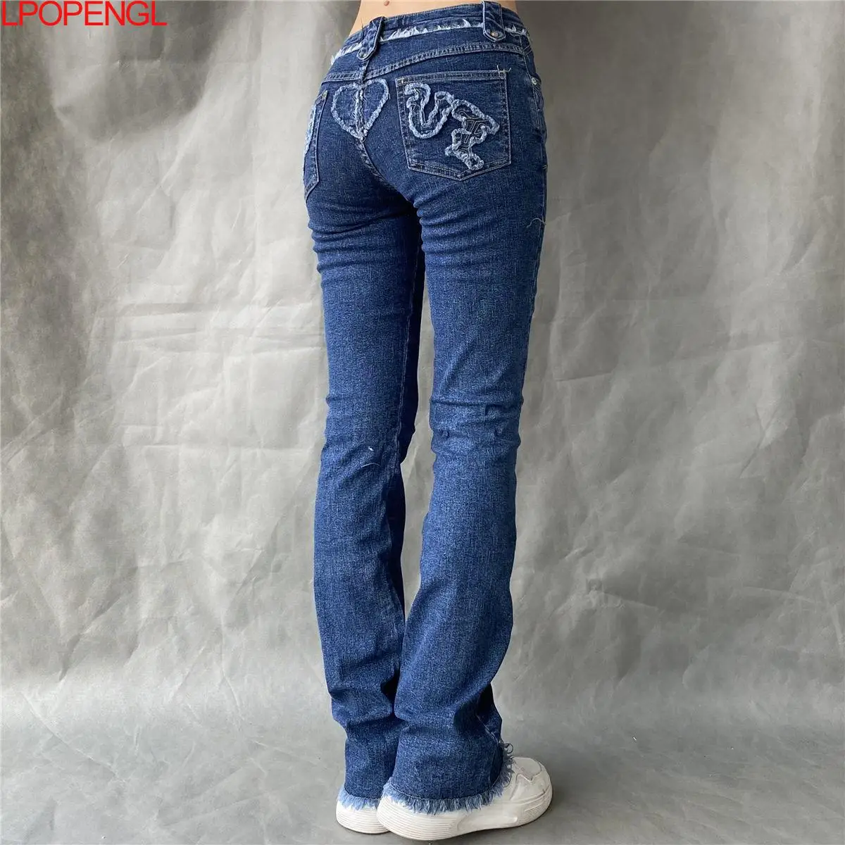 

Дизайнерские женские джинсы с бахромой Love, расклешенные брюки с высокой талией, уличные синие джинсовые брюки в стиле пэчворк, осенние женс...