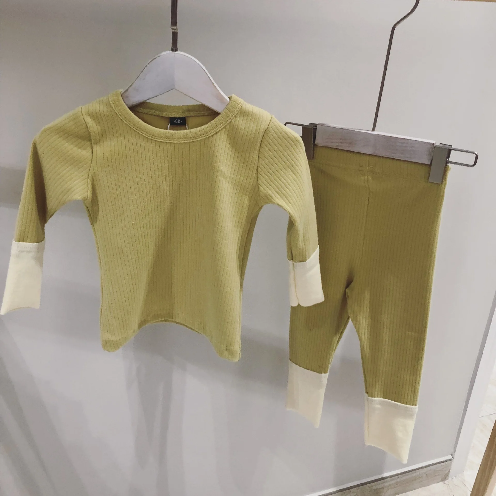 yellow set Весенний детский спортивный костюм детский пижамный комплект в рубчик для маленьких мальчиков и девочек; хлопковая Домашняя одежда; комплект из футболки и штанов одежда для маленьких девочек - Цвет: yellow set