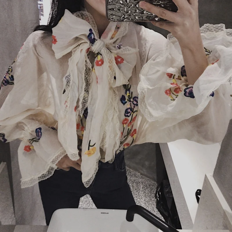 2019 осенние женские винтажные блузки Длинные рукава рубашки с вышивкой Женские