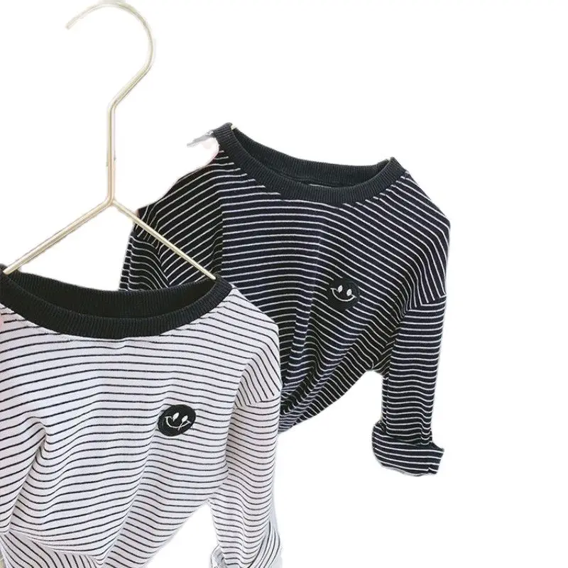 

Футболка в полоску для мальчиков и девочек, универсальный топ в иностранном стиле, на весну и осень, P5720