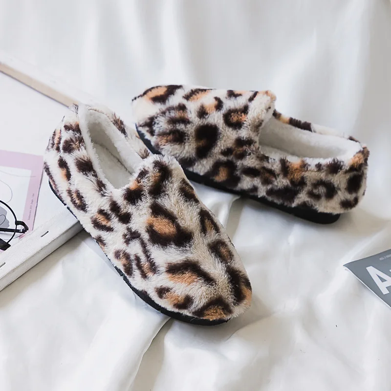 Женская обувь с мехом Новинка зимы 2019 Обувь в горошек бархатом для учащихся из