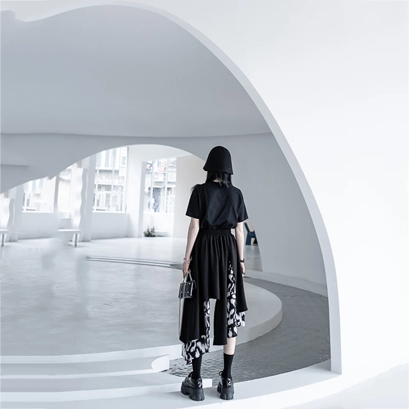 

[EAM] Women Black Mesh Spliced Big Size Ruffles Casual T-shirt New Round Neck Short Sleeve Fashion Spring Summer 2021 1DD7569