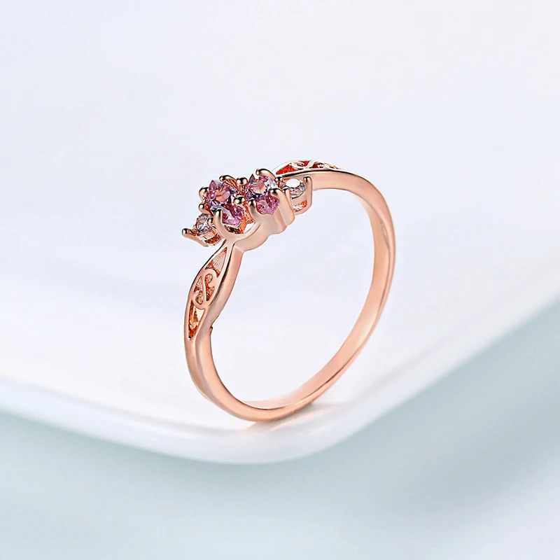 Изысканные роскошные кольца из розового золота для женщин простые