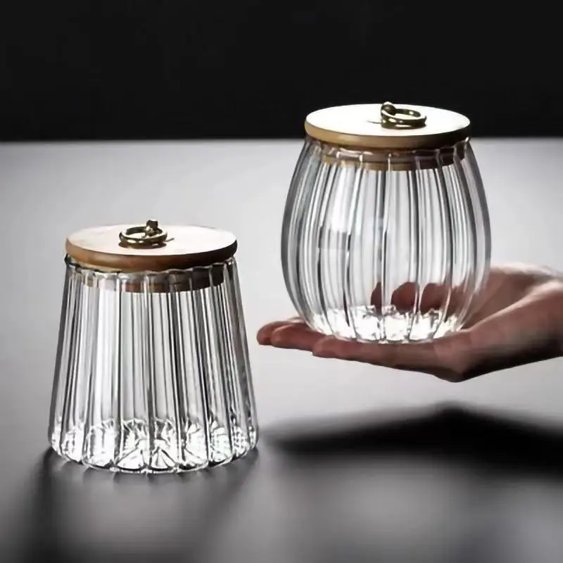 

Glass Tea Cans Vertical Lines Glass Sealed Cans Storage Cans Bamboo Lids Metal Buckles Nut Biscuits Sealed Cans