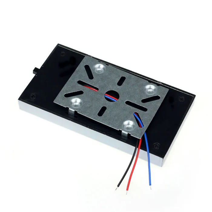 Универсальный автомобильный светильник на крышу 12 В 3 Вт 18 светодиодов |