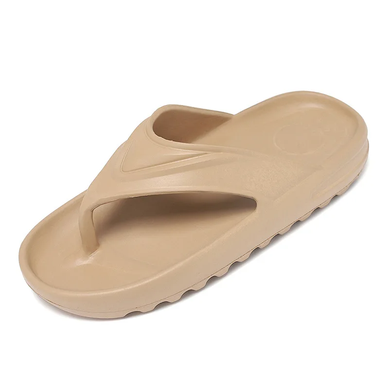 

Summer New Fashion Trend Soft Breathable Beach Shoes Men Outdoor Leisure Sandals Personality Flip Flops