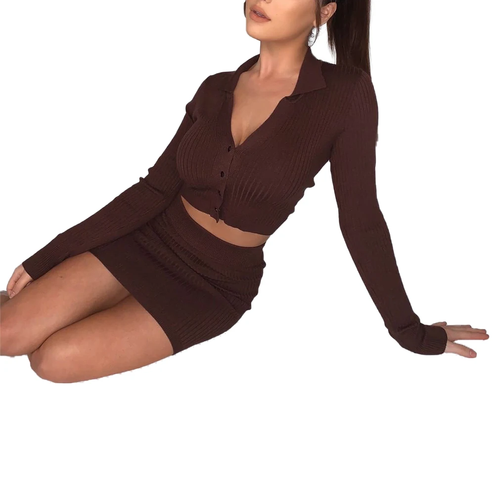 Женский трикотажный костюм Укороченная рубашка с V-образным вырезом юбка высокой