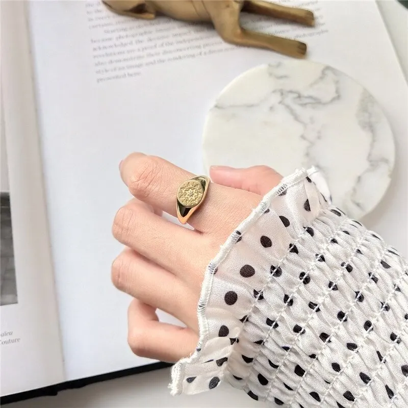 

A00816 Jazaz 925 Sterling Silver Retro Pattern Gold Finger Ring for Women Punk Hip-hop Party Fine Jewelry Accessories