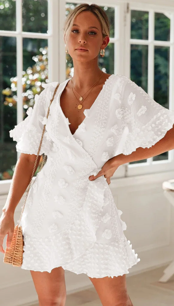 

Swimwear Cover Up Women Beach Clothes Pareo Dress Verano Beachwear 2021 Summer New Sexy Neck Solid Color Lace Flower Polyester