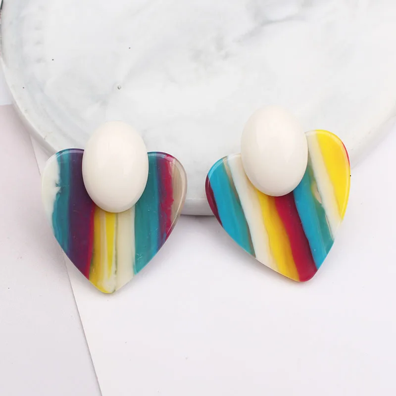 ES1042 новые модные серьги простого дизайна для женщин Красочные сердца Акриловые