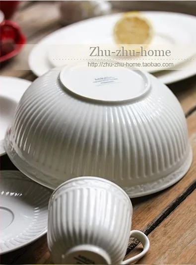 

Vintage Simplicity Coffee Cup Eco Friendly Bone China Creative Coffee Cup and Saucer Europe Tasse Cafe Kitchen Supplies DL60BD