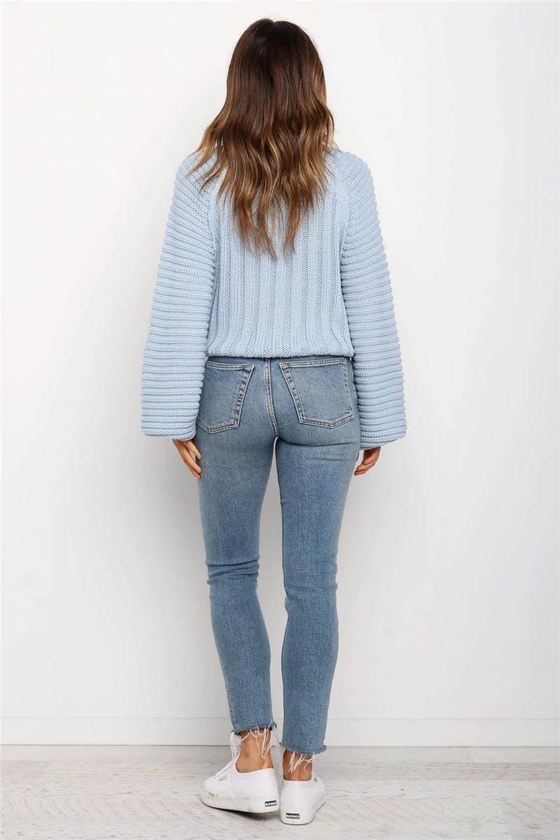 Свитер женский с воротником-хомутом и рукавами-фонариками | Женская одежда