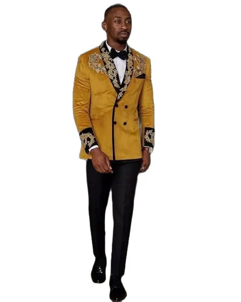 

Yellow Velvet Gold Appliqued Men Suits With Black Shawl Lapel And Pants Custom Made Formal Wedding Tuexdos Groomsmen Prom Wear