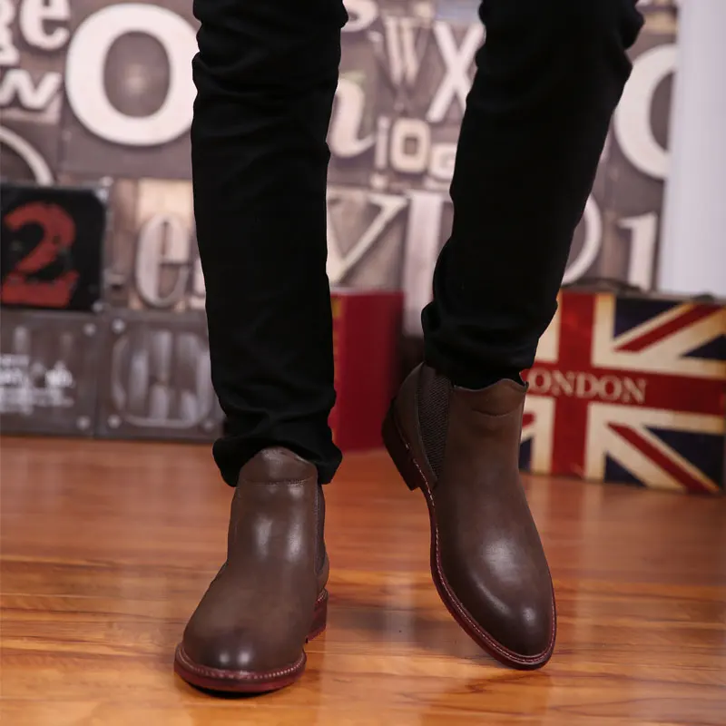 

causalSneaker hightop shoes man High sport mens flat sneaker hot sale for 2020 boots casual top sneakers leather shoe footwear