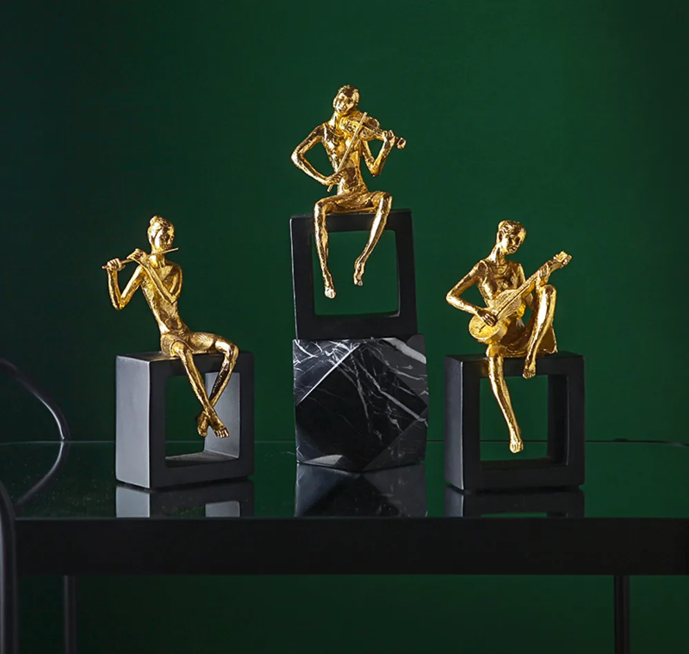 

Creative Golden Band Player Sculpture Model Resin Figure Statue Buildings Living Room Furniture Pictures Home Decoration Modern