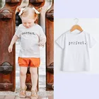 Детске футболк для девочек  мальчков, рубашка детская летняя одежда От 3 до 8 лет, хлопковая футболка с короткими рукавами, топы для девочек и мальчиков; Белые Футболка с принтом с буквами