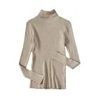 Женский трикотажный свитер с высоким воротником, с длинным рукавом