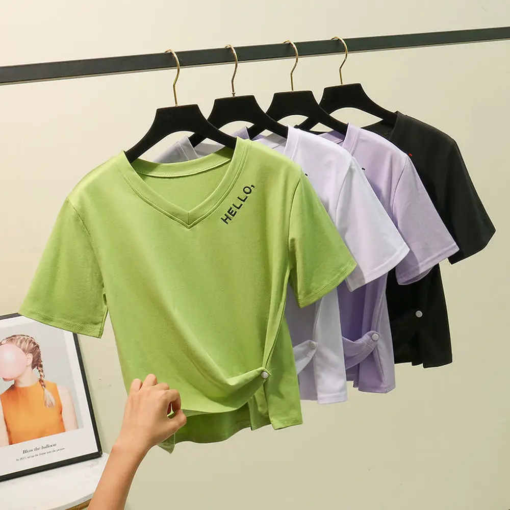 Футболка женская однотонная базовая повседневный топ с круглым вырезом в стиле