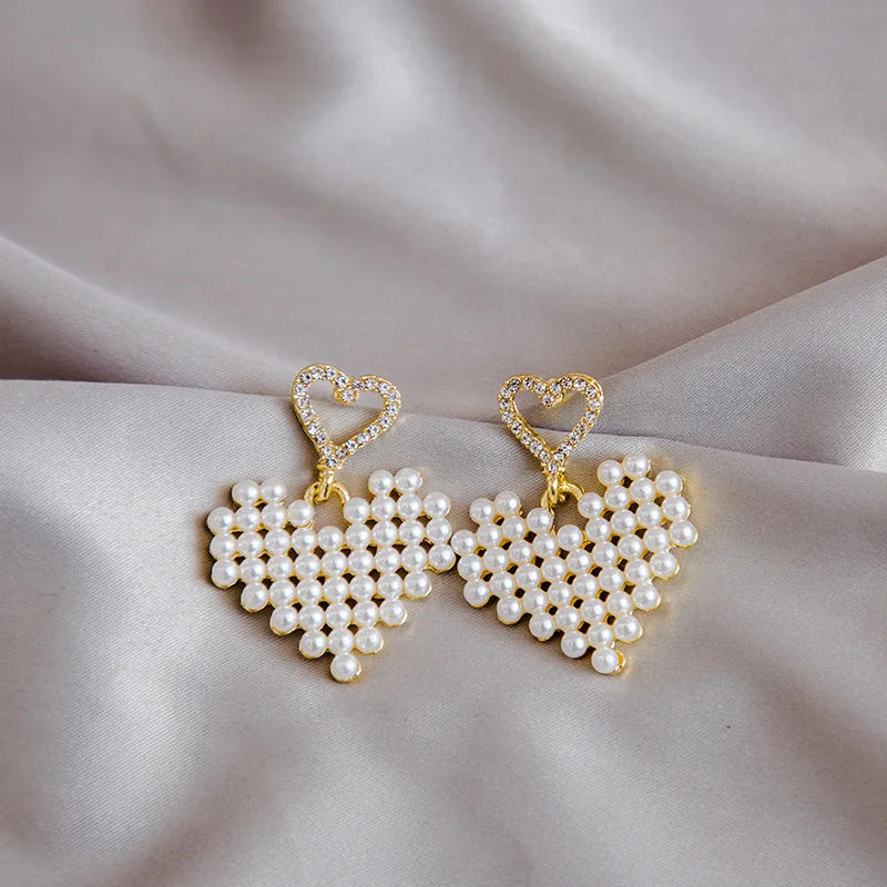 

2021 New Fashion Simulated Pearl Heart Stud Earrings For Women Shine Rhinestone Love Earrings Party Jewelry Mother's Day Gifts