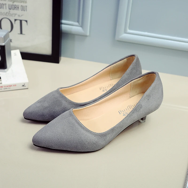 Женская обувь на танкетке высоком каблуке-шпильке с острым носком Женские