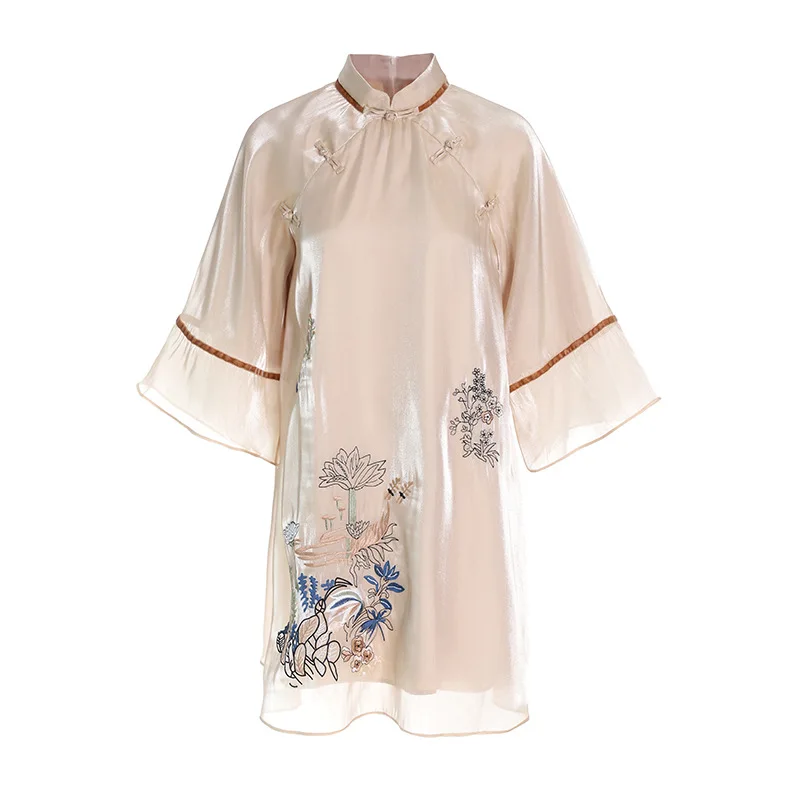 

Top Quality Brand Chinese 2020 Autumn Style Women Luxurious Embroidery 3/4 Sleeve Vintage Party Qipao Dress Green Apricot