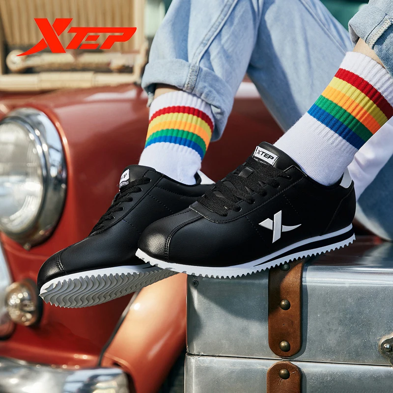 Женские повседневные кроссовки Xtep женские осенние белые легкие спортивная обувь