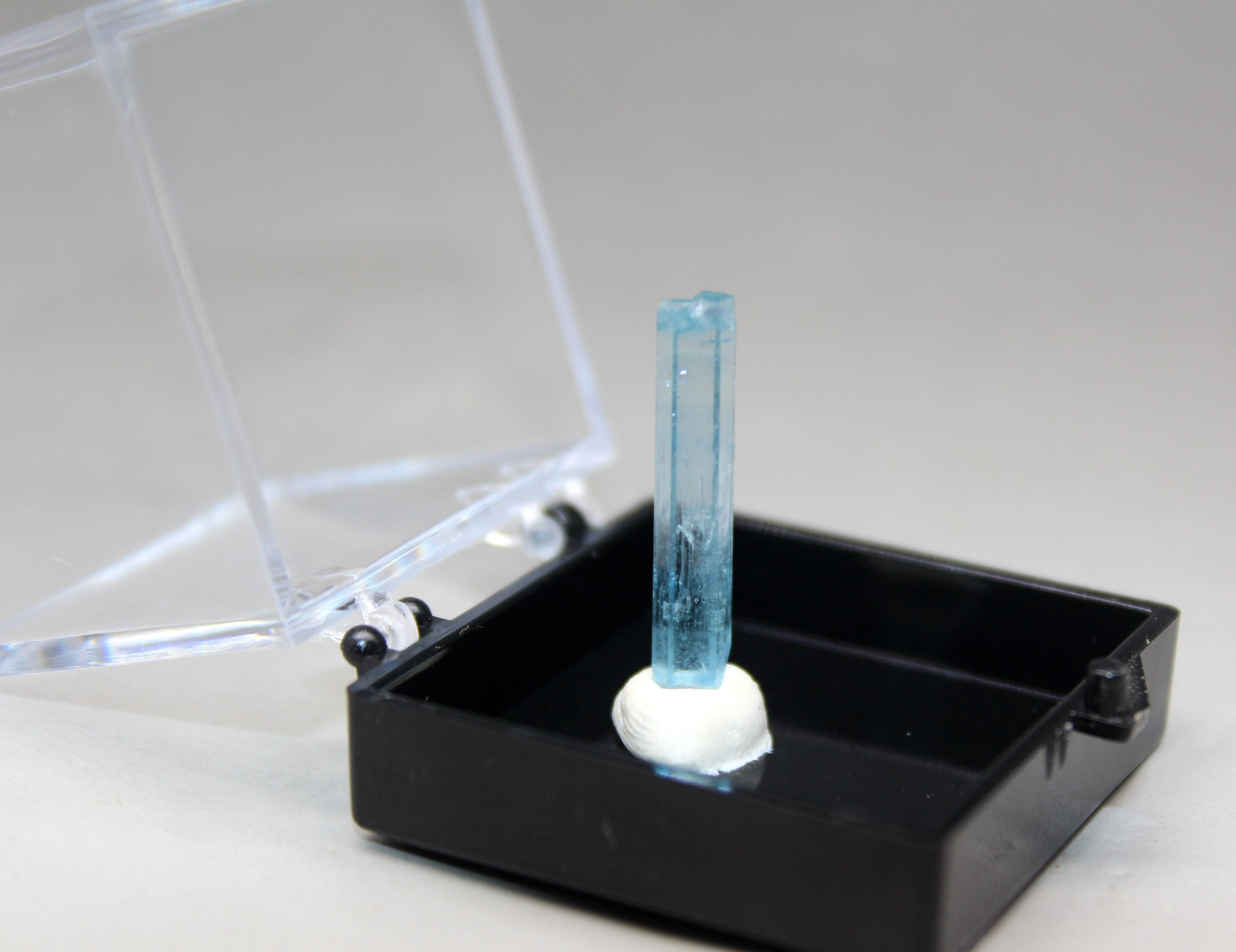 100% Редкие натуральные аквамариновые минеральные образцы камней и кристаллов