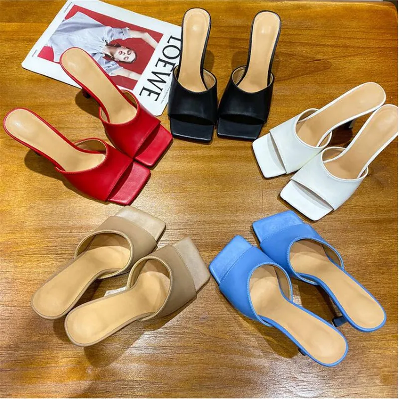 

2020 New Summer Women's Slippers High Quality Elegant Square Toe High Heels Sandal Ladies Outdoor Beach Slides Shoes