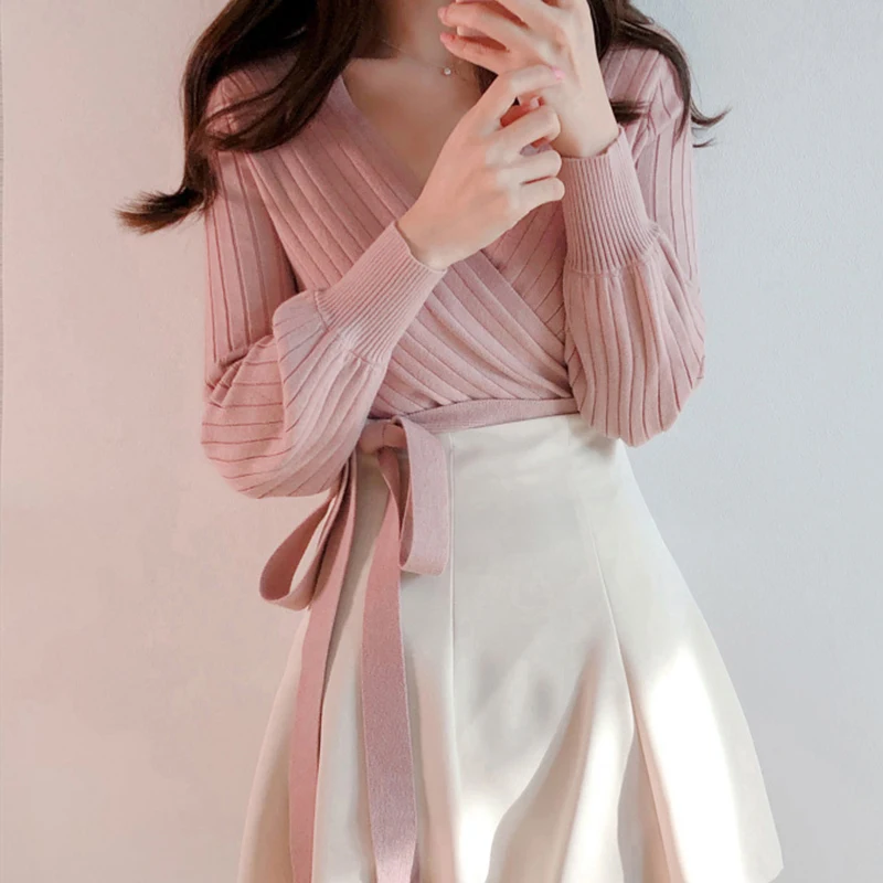 

2021 New Spring Sexy Deep V Neck Sweater Women Pullover Casual Slim Bottoming Lace Up Sweaters Female Elastic Cotton Tops