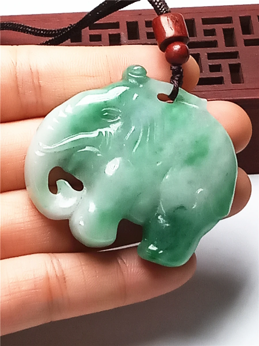 

LETSFUN Natural green jade Carved Elephant Chinese Jade Lucky pendant necklace